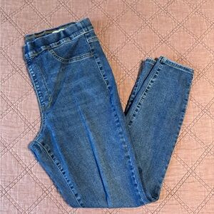 Wonderly Pull On Super Skinny Jeans